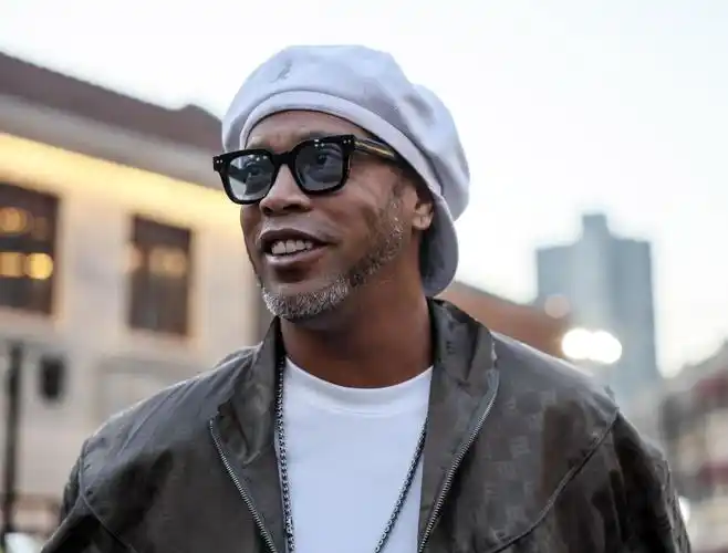 在竞争激烈 在竞争激烈